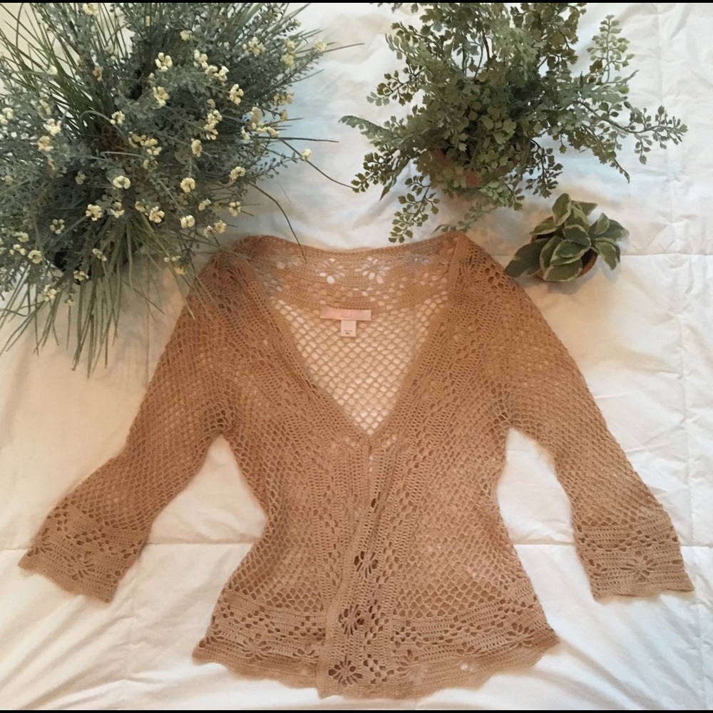 VINTAGE VICTORIA’S SECRET Crochet Shaw!